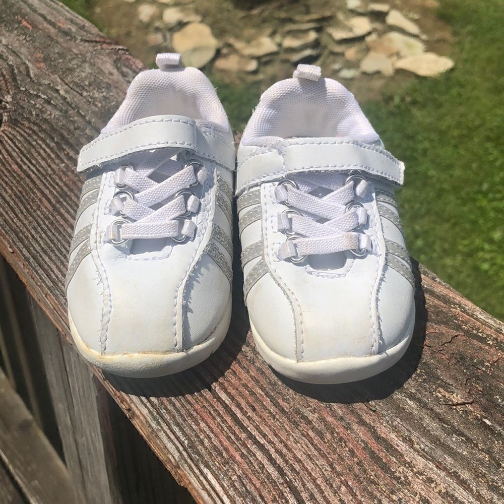⬇️Healthtex Sneakers
